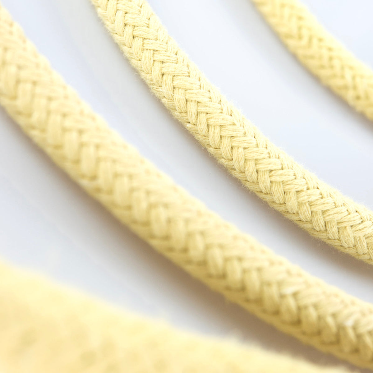 Strong Kevlar® ropes for fire props manufacturing and revamping ...