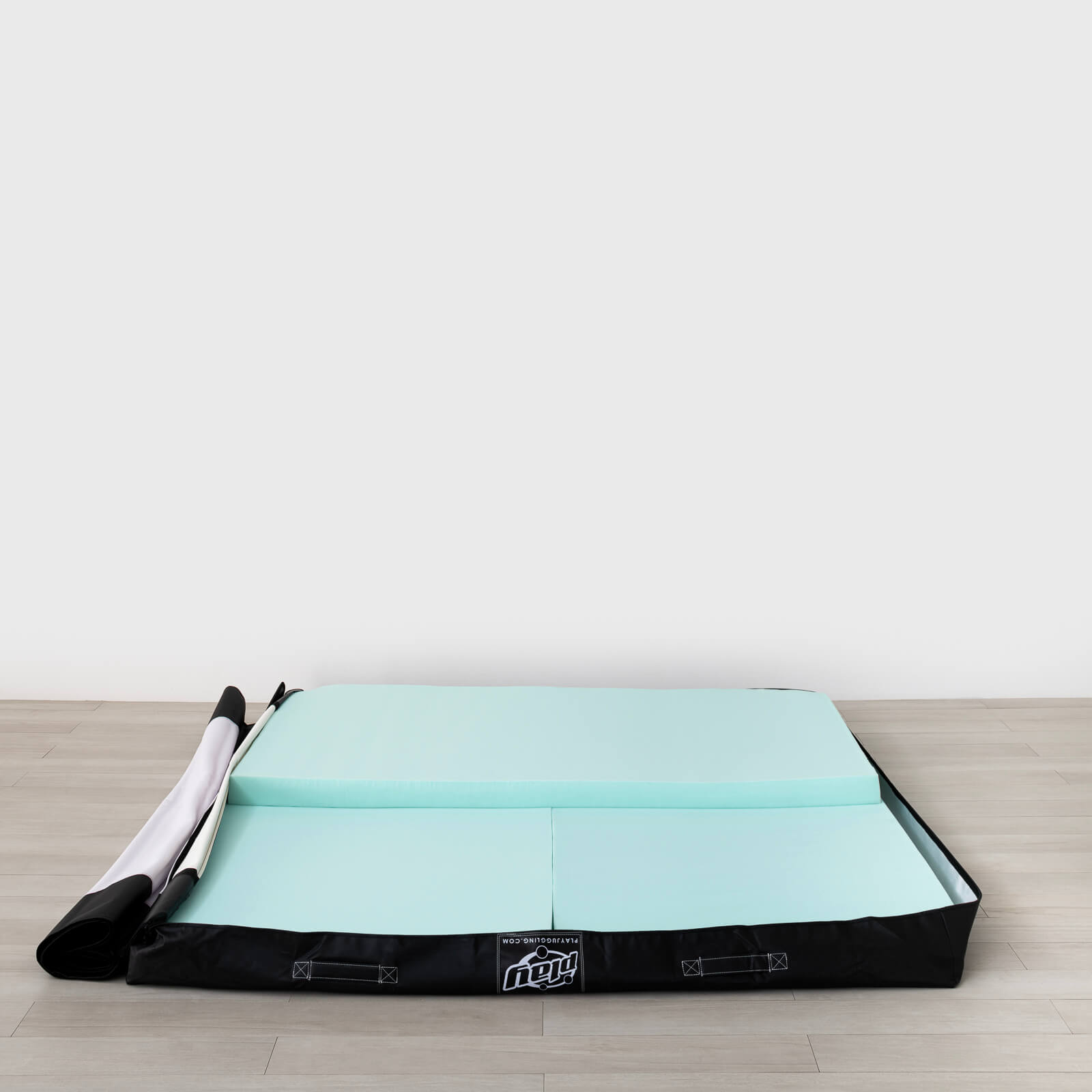 Certified safety mat - Play Juggling – PLAY S.r.l.